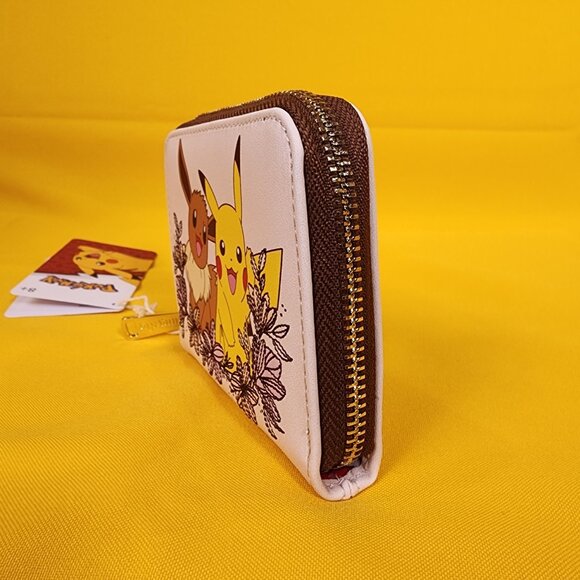 Loungefly Pokémon Pikachu & Eevee Floral Zip Wallet NEW - Picture 7 of 13